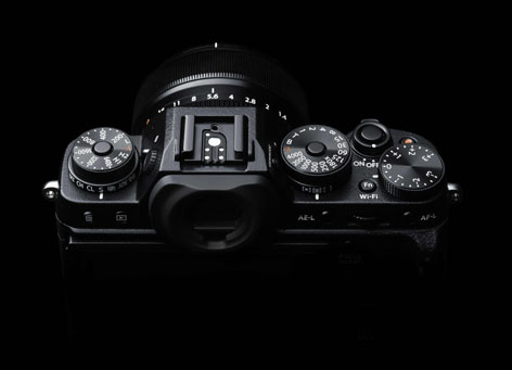 Fujifilm X-T1 con doppie ghiere di controllo